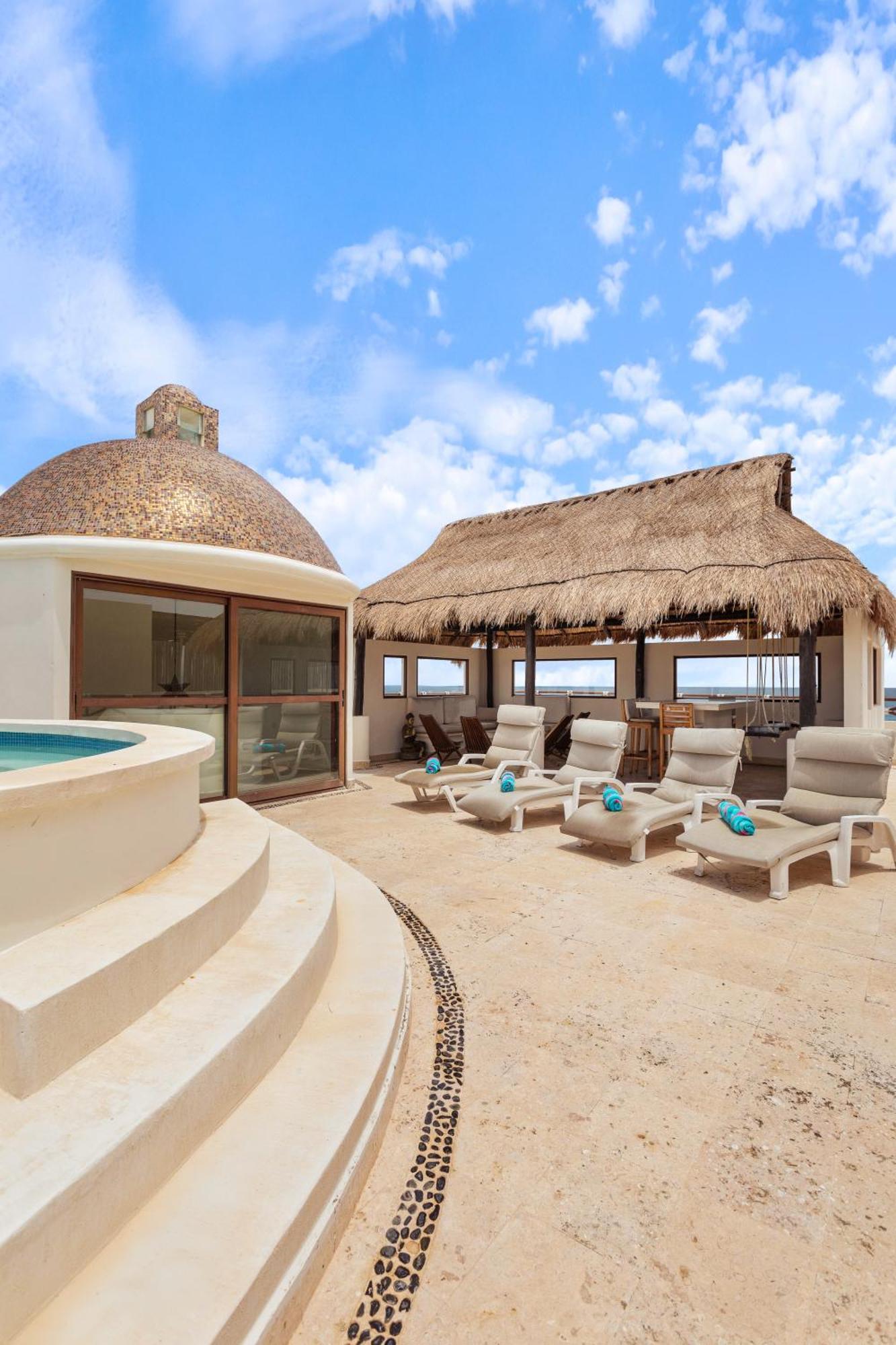 Villa Casa Javi- Ocean Front Located Mid Isla Mujeres Extérieur photo