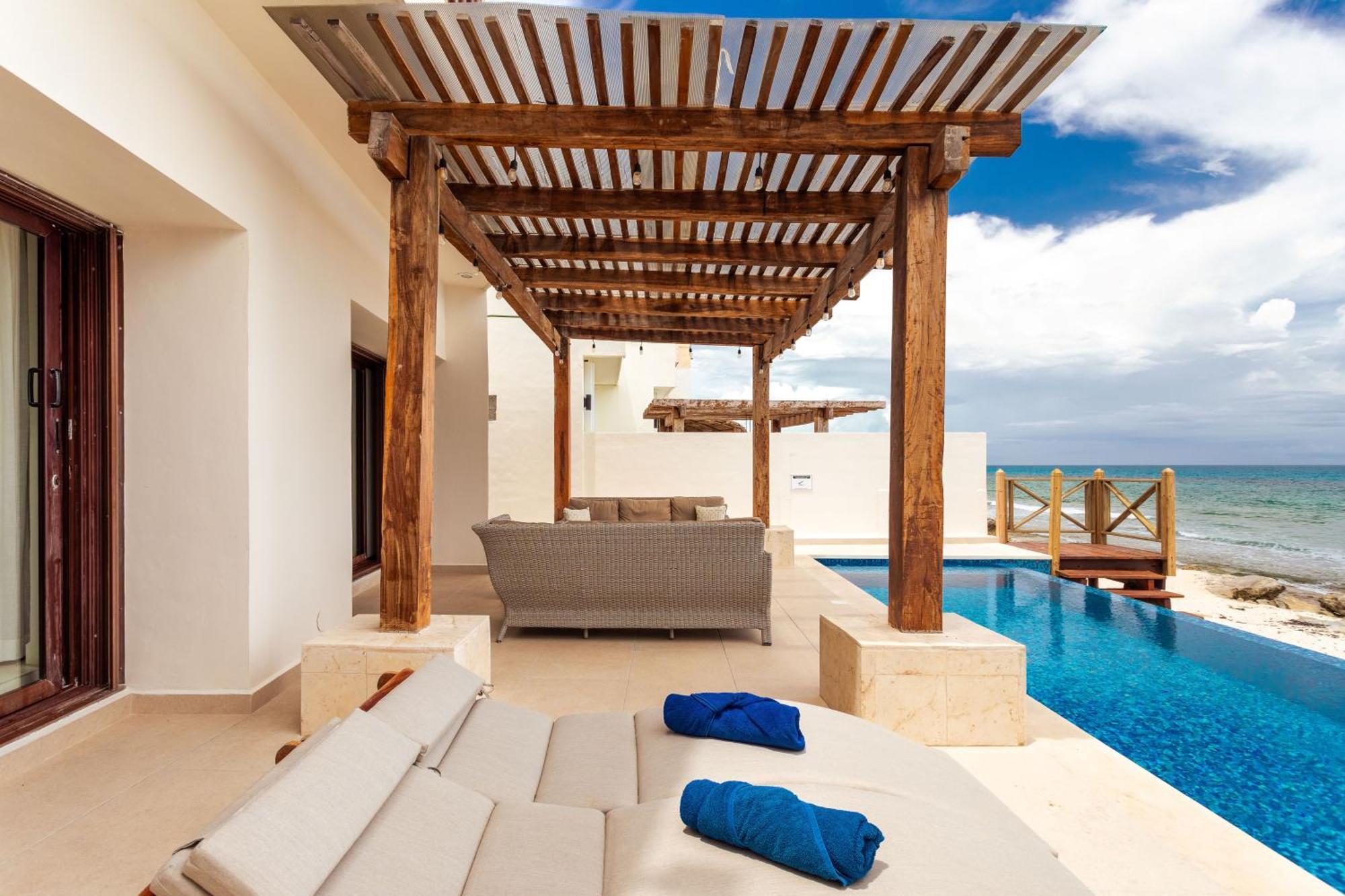 Villa Casa Javi- Ocean Front Located Mid Isla Mujeres Extérieur photo